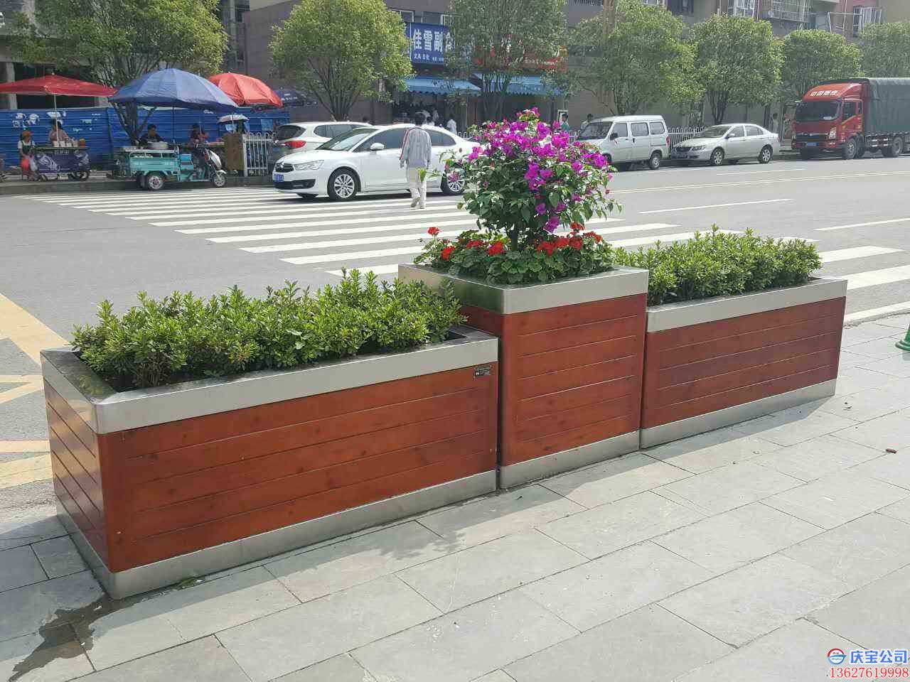 重庆道路隔离花箱，道路户外花箱(图4)